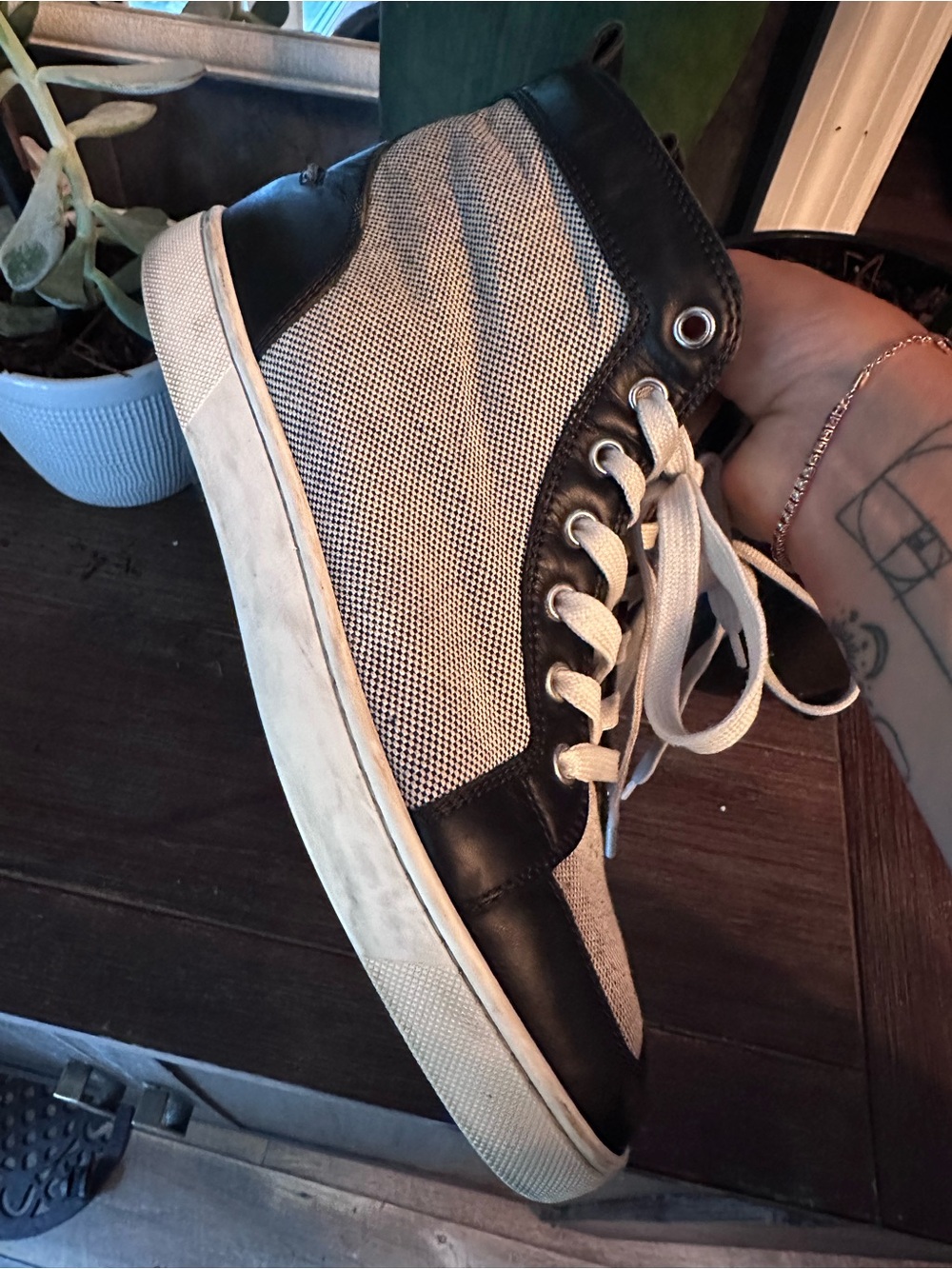 Christian Louboutin Rantus Black and White High-Top Sneakers - Picture 7 of 7